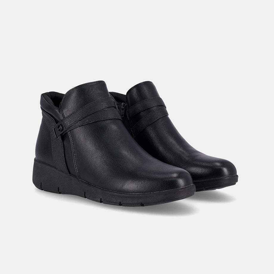 Fiona Wedge Boot - Black