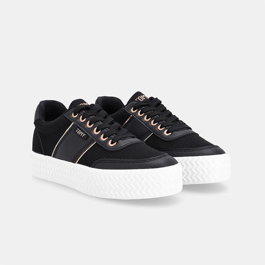 Danielle Sneaker - Black