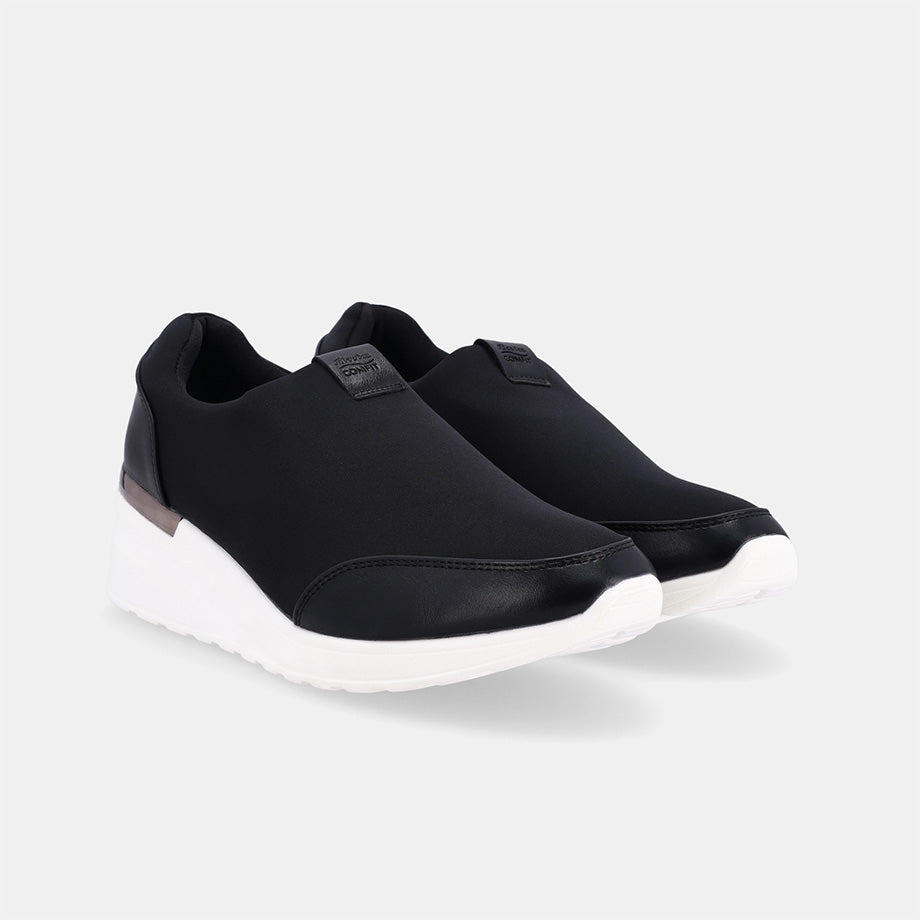 New Star Wedge Slip-on Sneaker - Black
