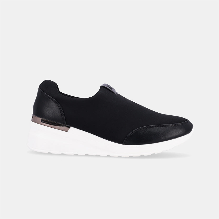 New Star Wedge Slip-on Sneaker - Black