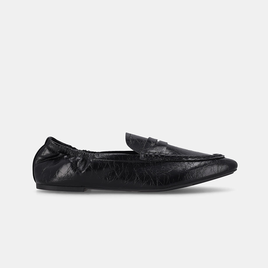 London Elastic Back Moccasin - Black