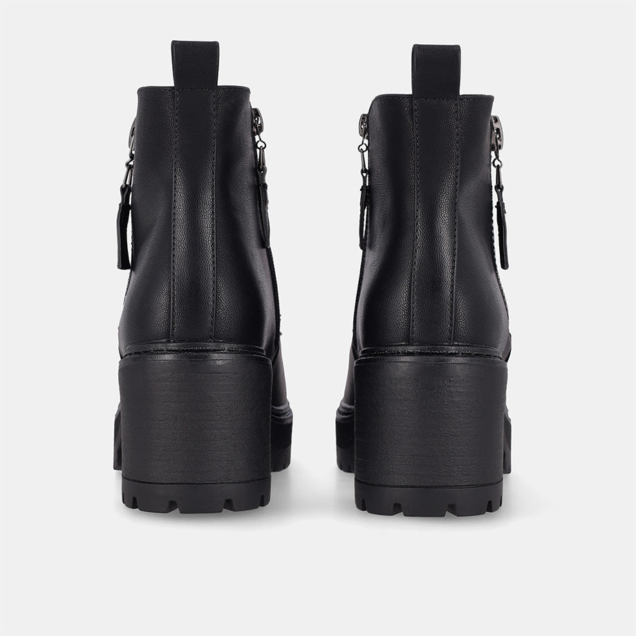 Love Block Heel Boot - Black