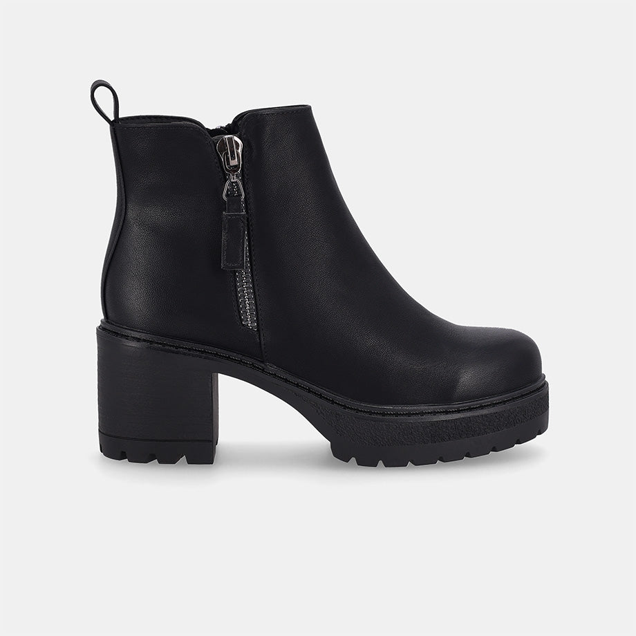 Love Block Heel Boot - Black