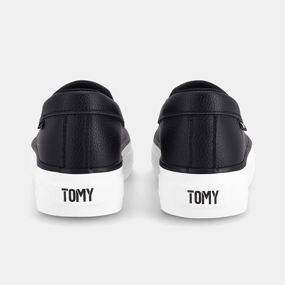 Arrow Slip On Sneaker - Black