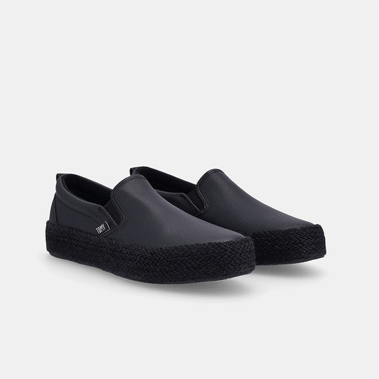 Rue Slip-on Sneaker - Black