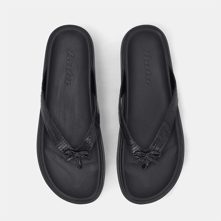Blacke Slip On Sandal - Black