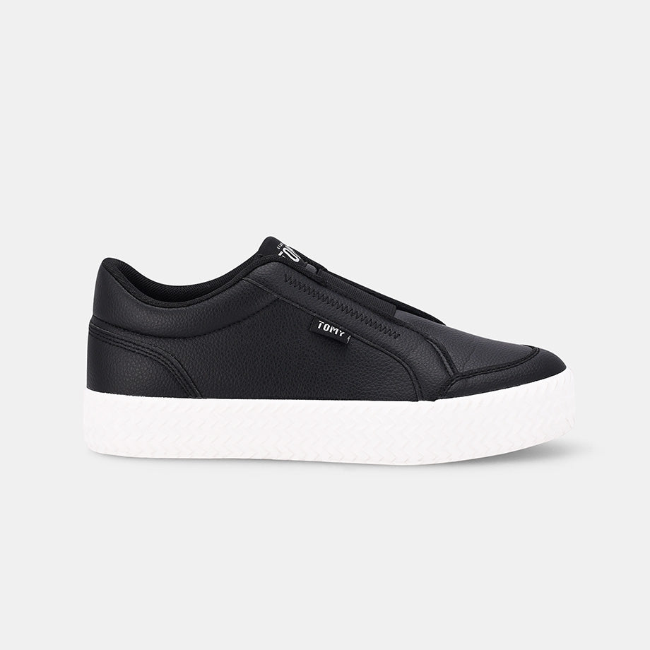 Sophie Sneaker - Black