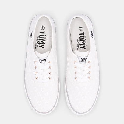 Halle Sneaker - White
