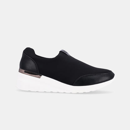 New Star Wedge Slip-on Sneaker - Black