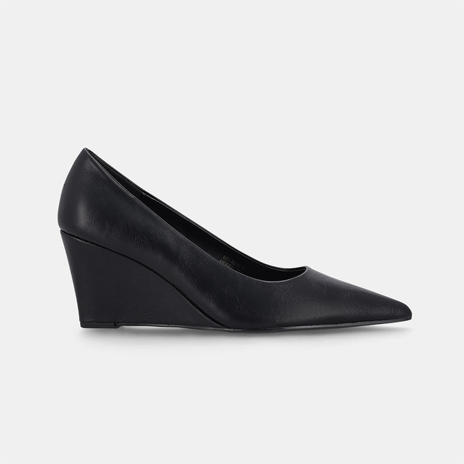 York Wedge Court Shoe - Black